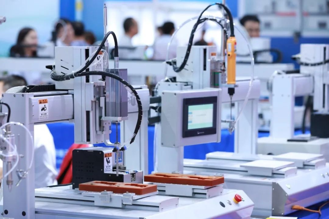 海底撈漲價風波之后，這2家企業(yè)又要“頂風作案”？！