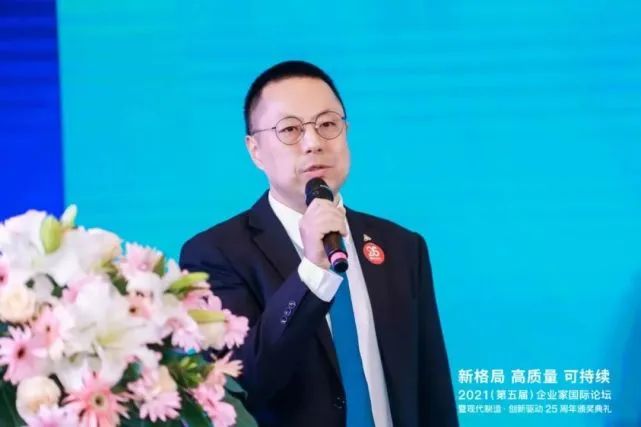 1640311579183103srH6.jpg efa9032ae408f541e0b047f09148eb62.jpg