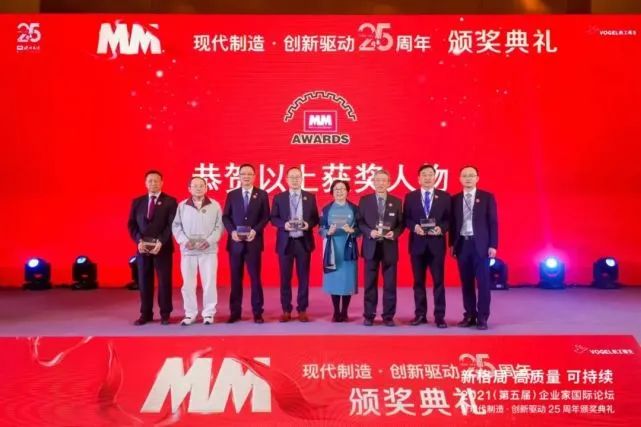 1640311715954005wgli.jpg 60cc63bd53a457cf33946e706073ea31.jpg